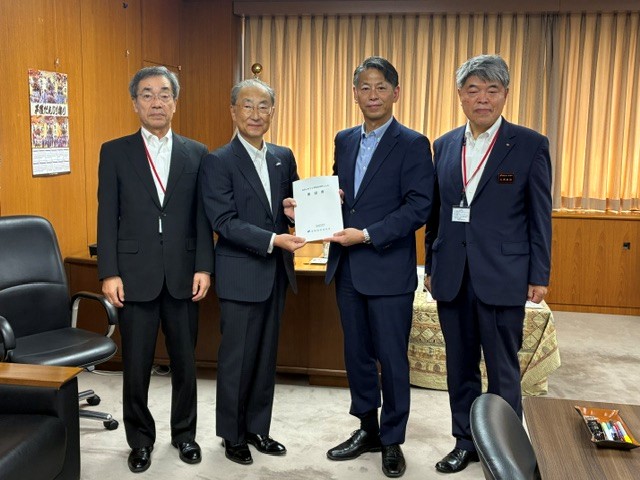 経産省 山田副大臣
